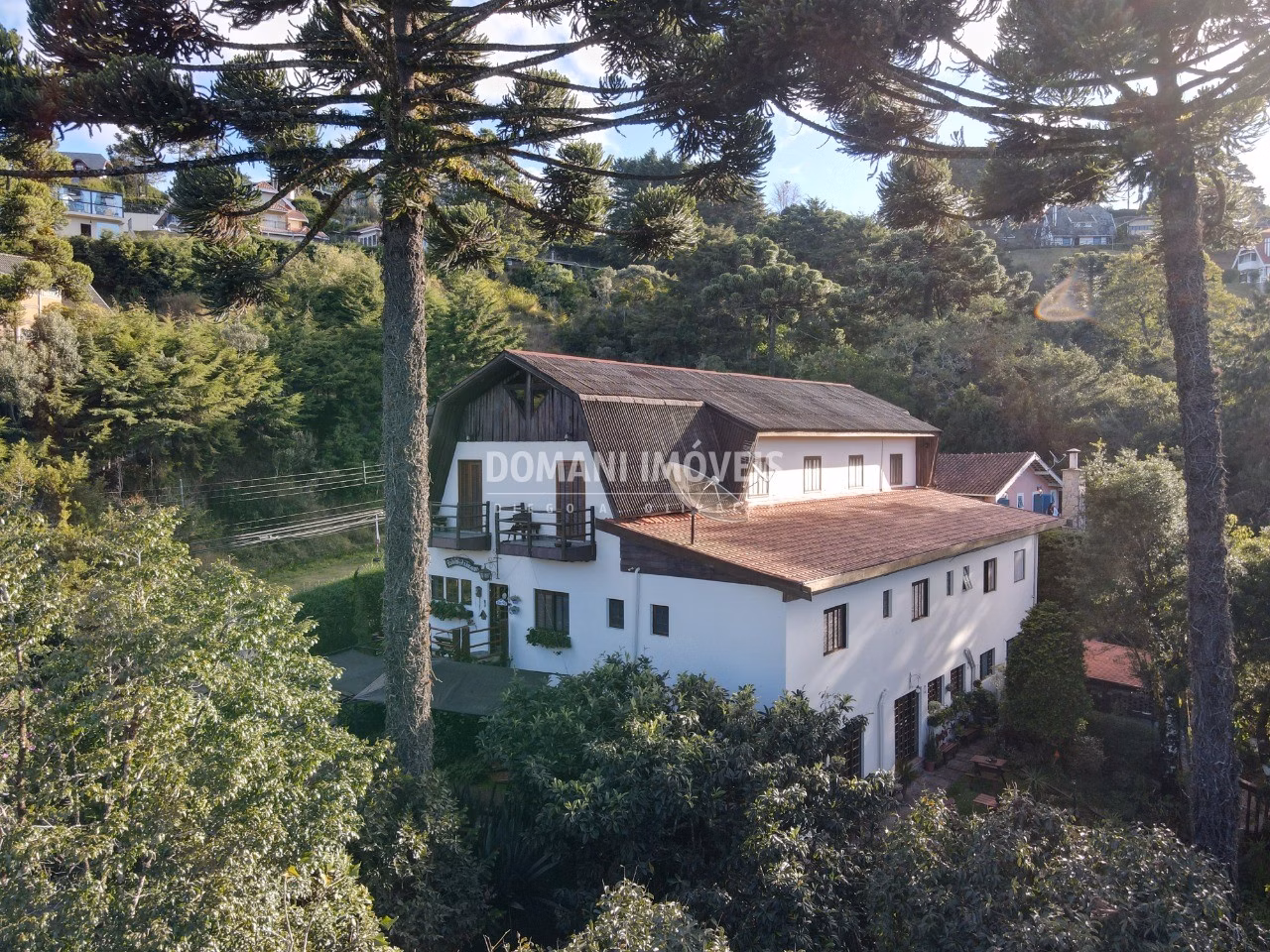 Lodging of 1,050 m² in Campos do Jordão, SP, Brazil
