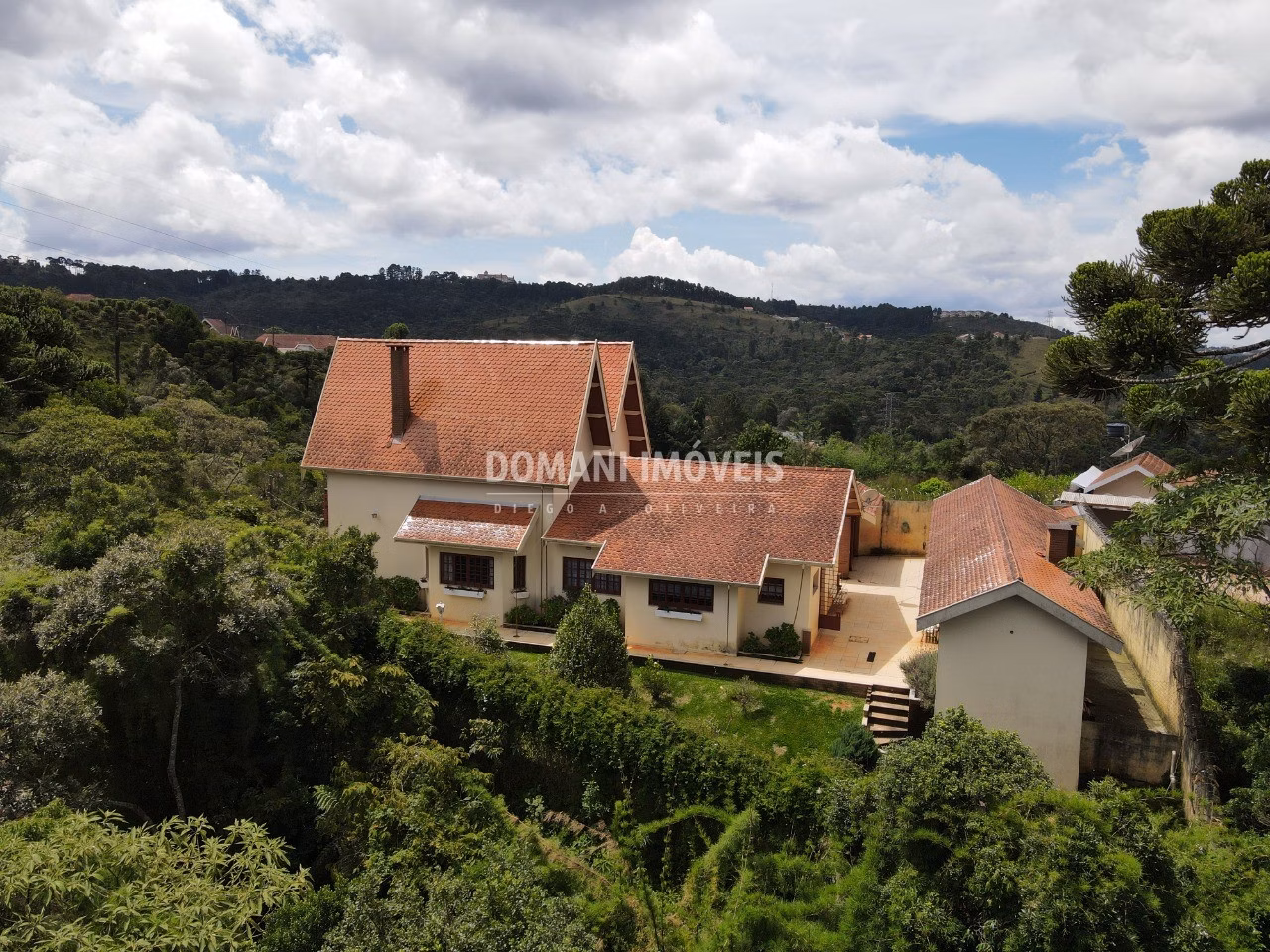 House of 620 m² in Campos do Jordão, SP, Brazil
