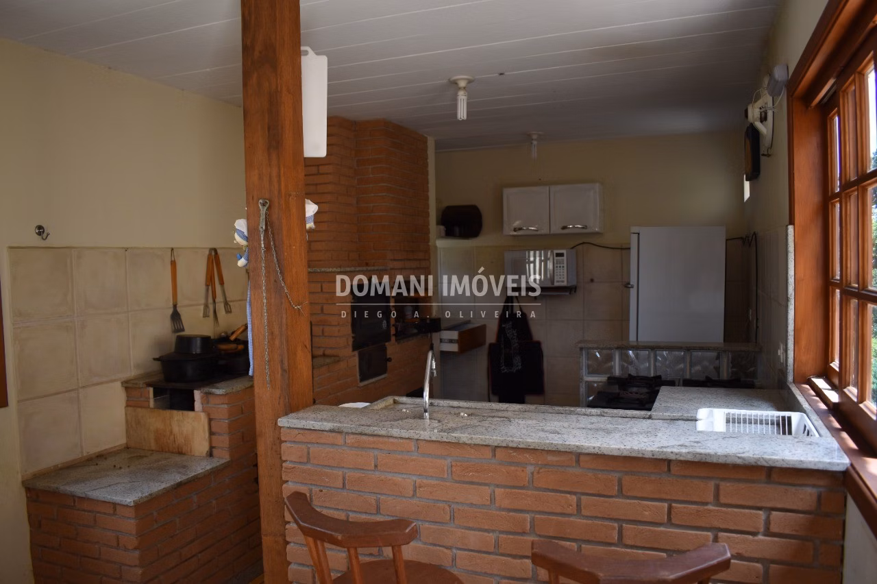 Casa de 620 m² em Campos do Jordão, SP
