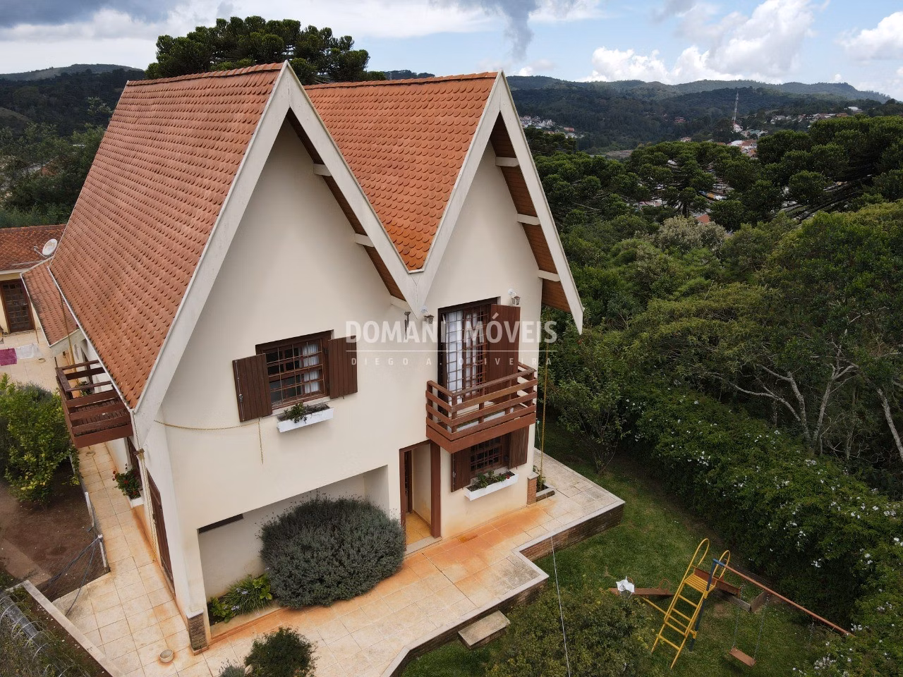 House of 620 m² in Campos do Jordão, SP, Brazil