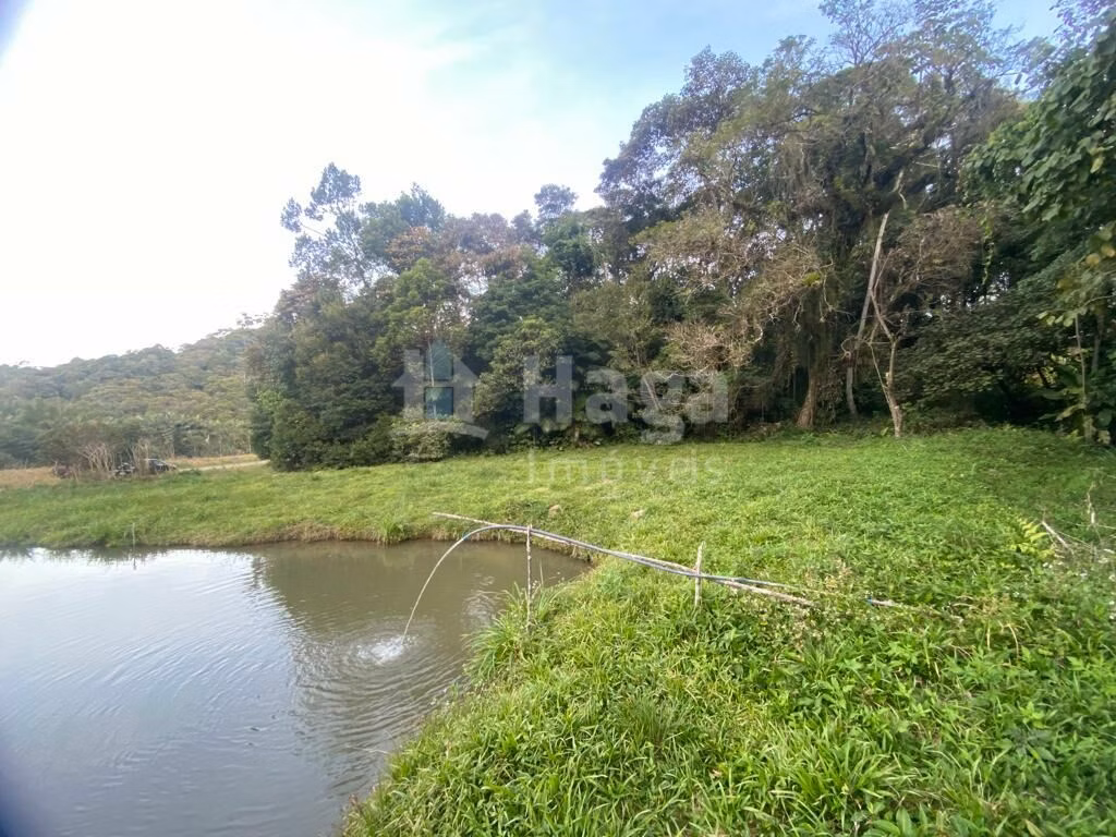 Fazenda de 3.500 m² em Nova Trento, SC