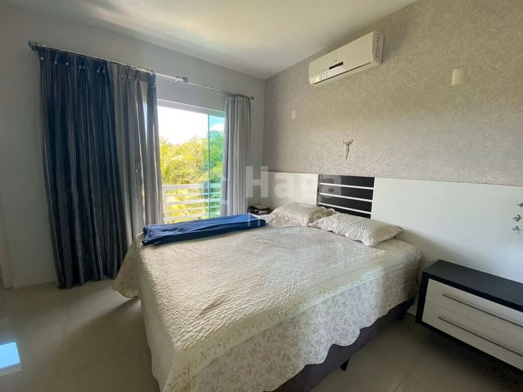 Casa de 1.198 m² em Brusque, SC