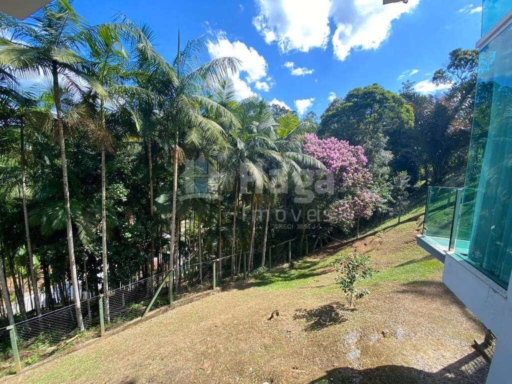 Casa de 1.198 m² em Brusque, SC