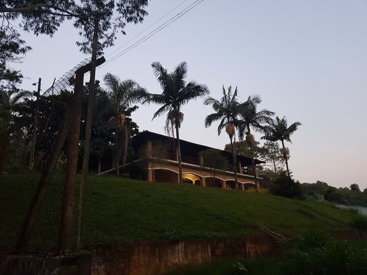 Chácara de 6.000 m² em Atibaia, SP