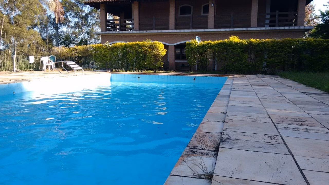 Chácara de 6.000 m² em Atibaia, SP