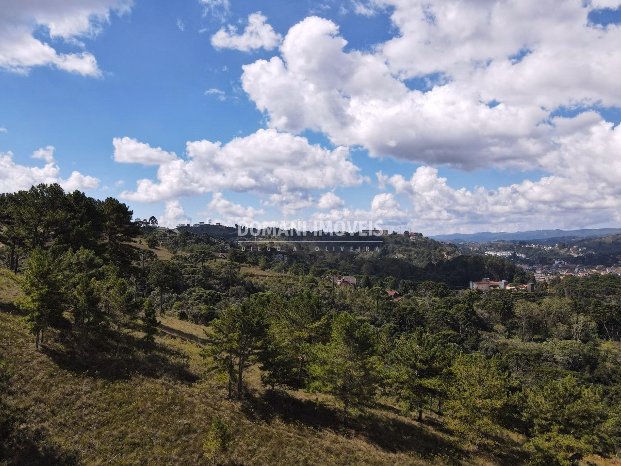 Plot of 1,400 m² in Campos do Jordão, SP, Brazil