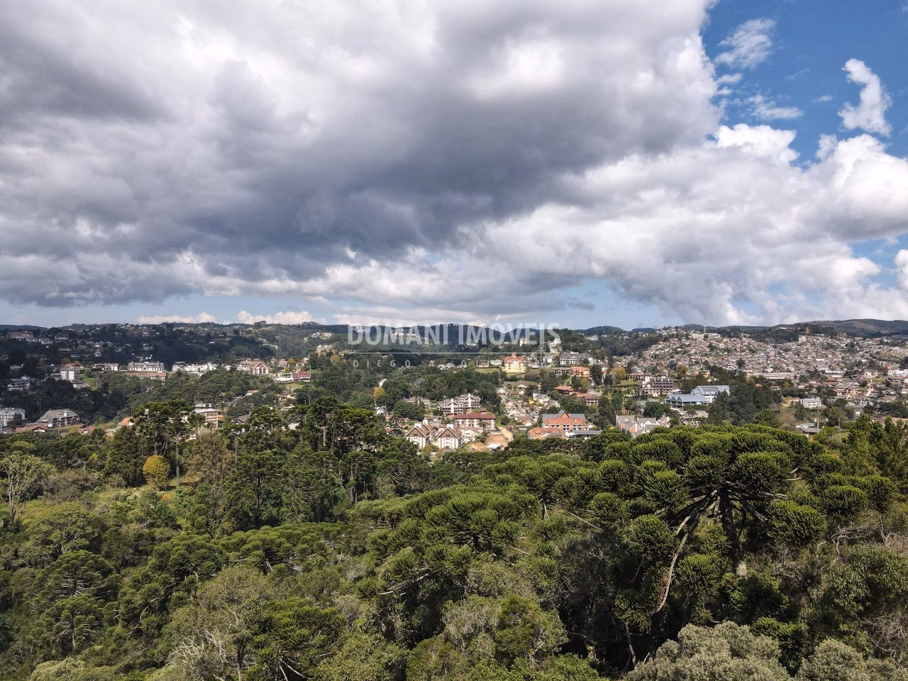 Plot of 1,400 m² in Campos do Jordão, SP, Brazil