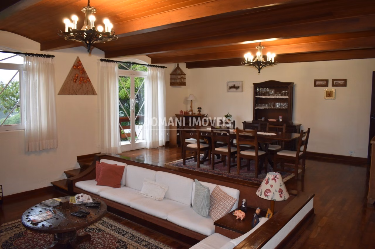 House of 1,500 m² in Campos do Jordão, SP, Brazil