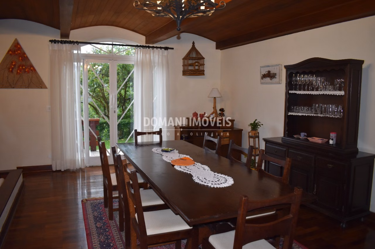 House of 1,500 m² in Campos do Jordão, SP, Brazil