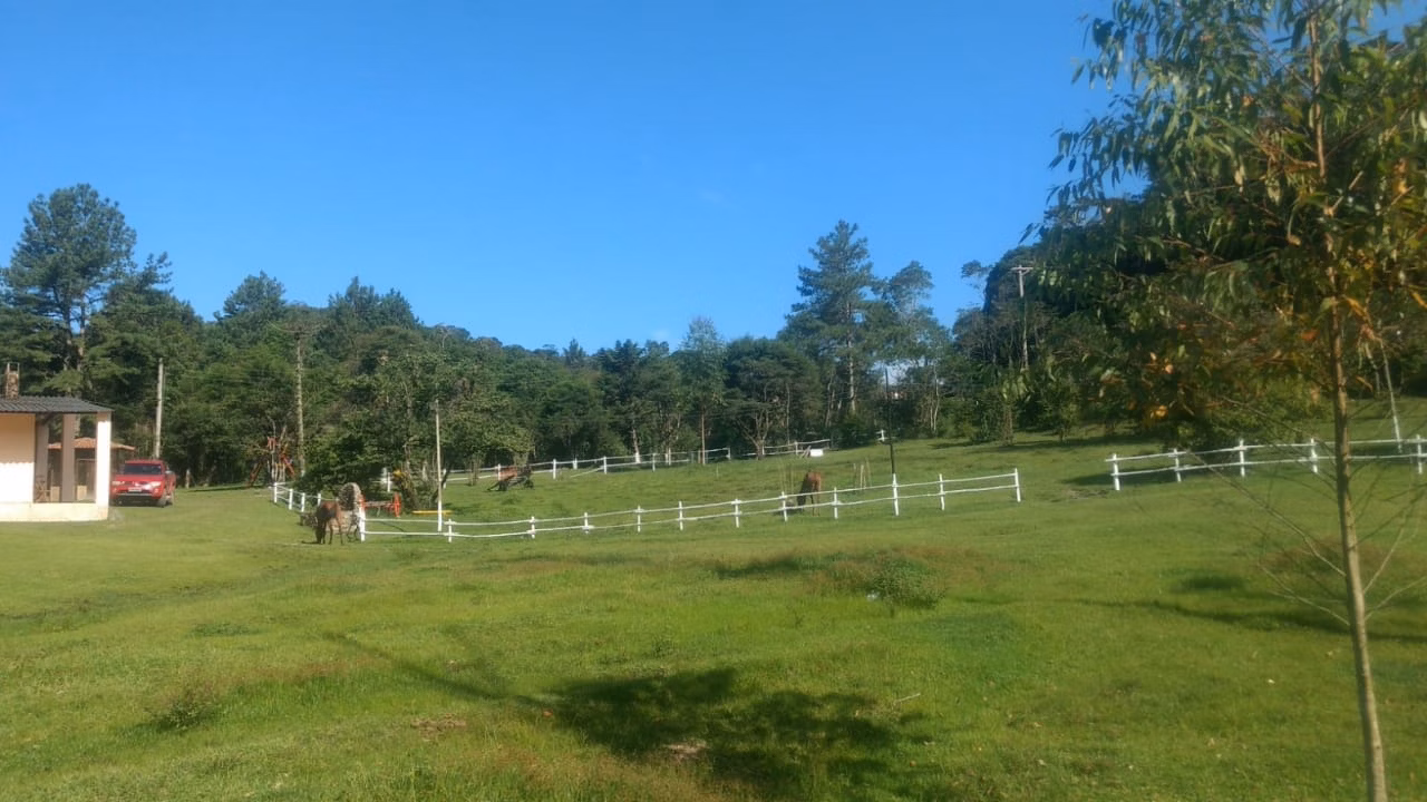 Sítio de 2 ha em Paraibuna, SP
