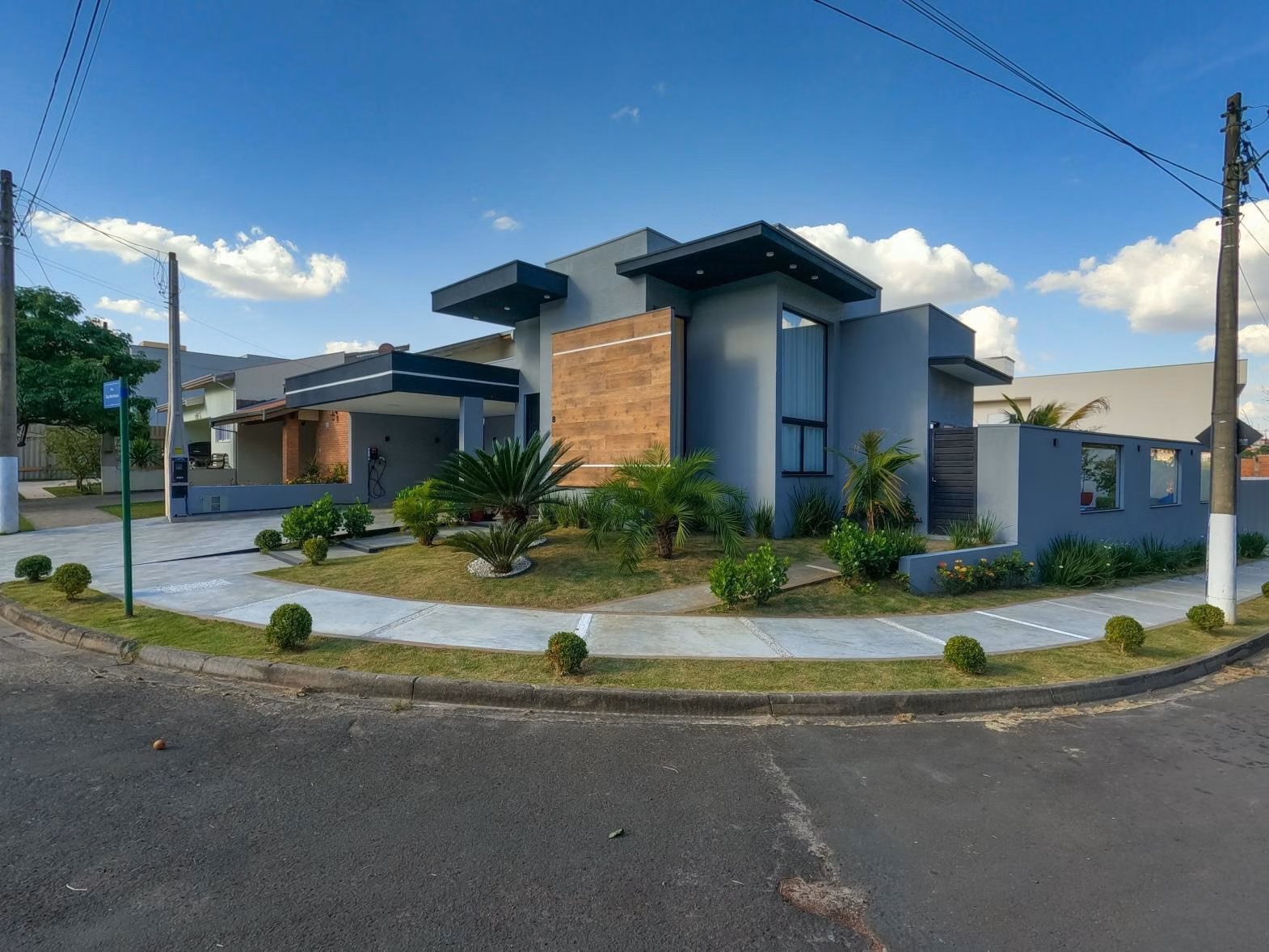 Casa de 349 m² em Monte Mor, SP