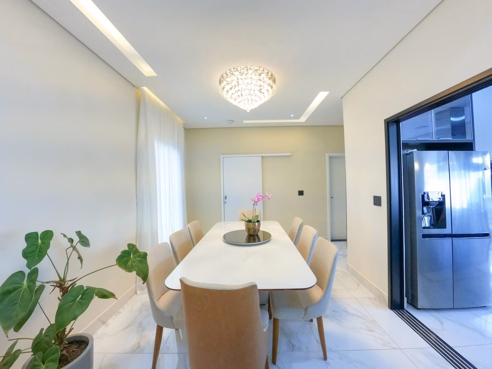 Casa de 349 m² em Monte Mor, SP