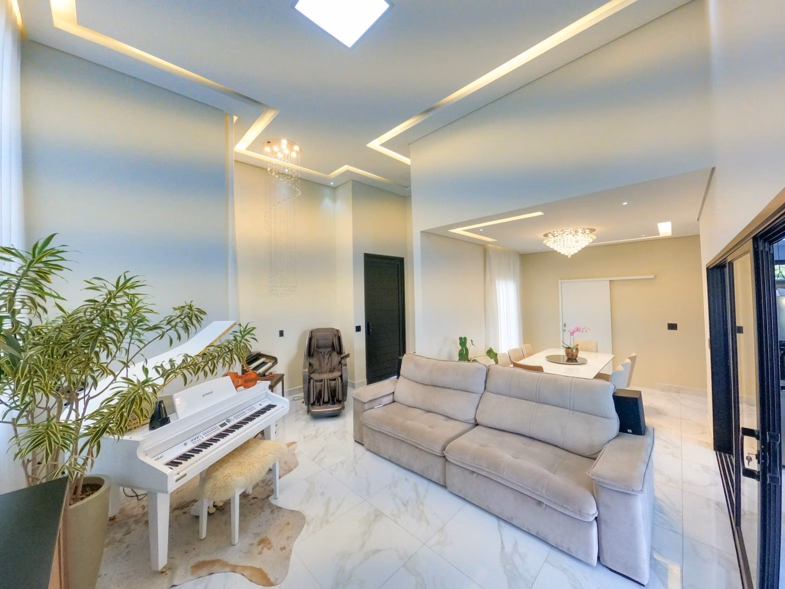Casa de 349 m² em Monte Mor, SP