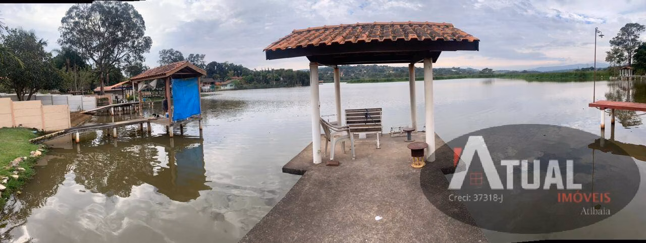 Chácara de 700 m² em Atibaia, SP