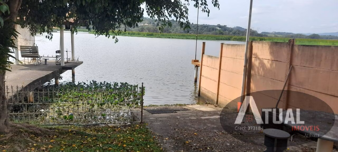 Chácara de 700 m² em Atibaia, SP