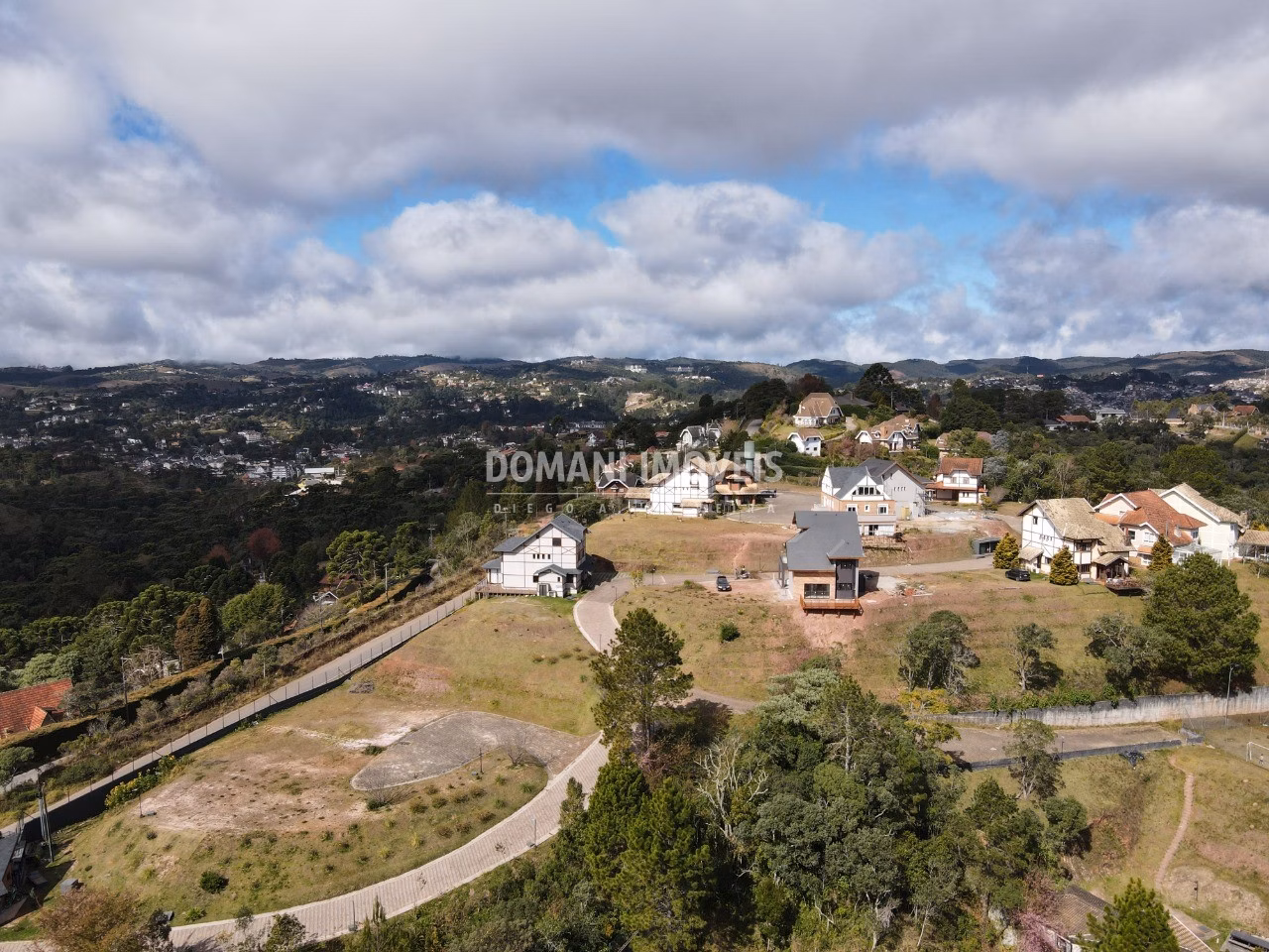 Plot of 350 m² in Campos do Jordão, SP, Brazil
