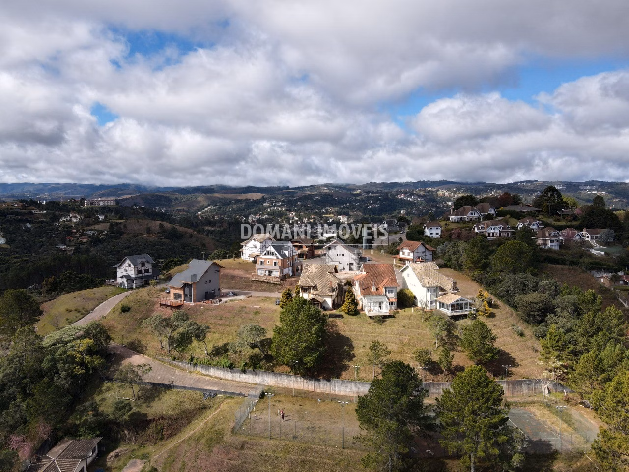 Plot of 350 m² in Campos do Jordão, SP, Brazil
