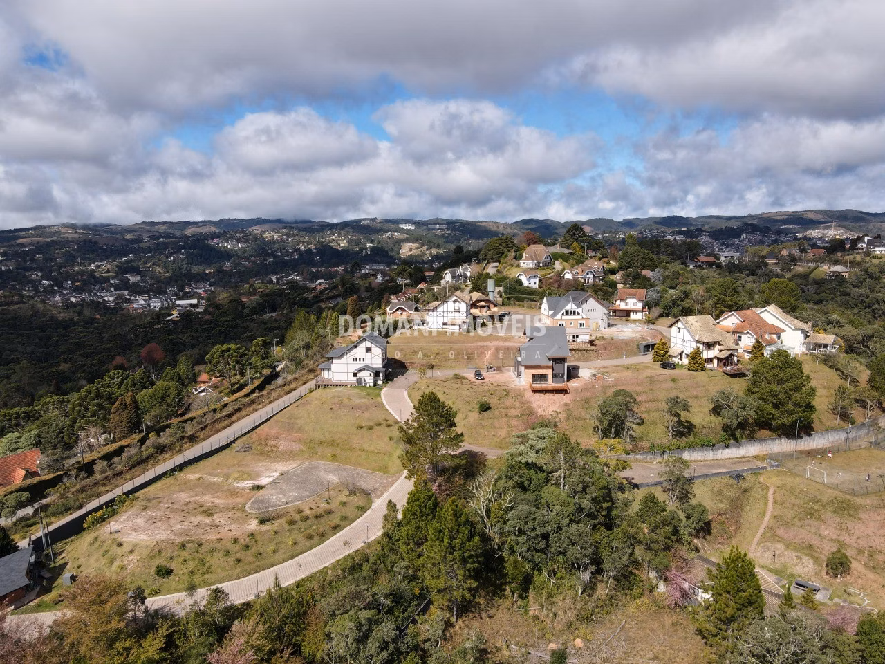 Plot of 350 m² in Campos do Jordão, SP, Brazil