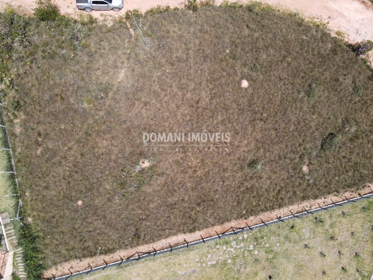 Terreno de 1.160 m² em Campos do Jordão, SP