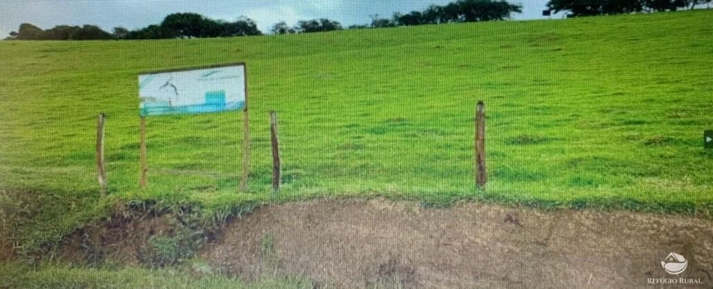 Chácara de 1.400 m² em Brazópolis, MG