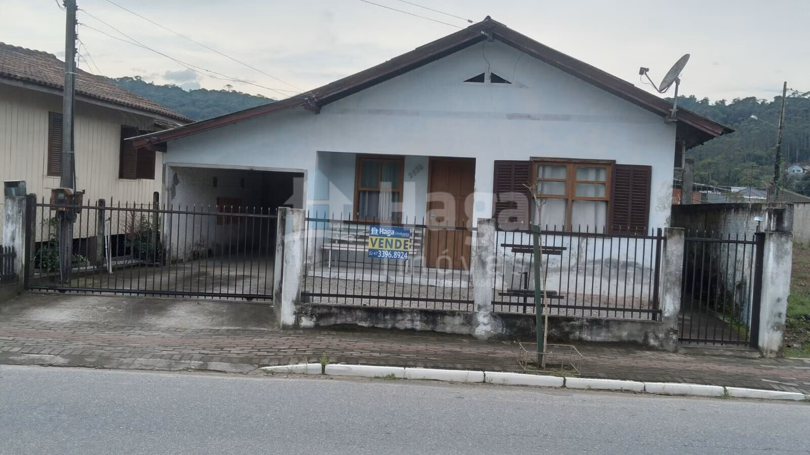 Casa de 350 m² em Guabiruba, SC