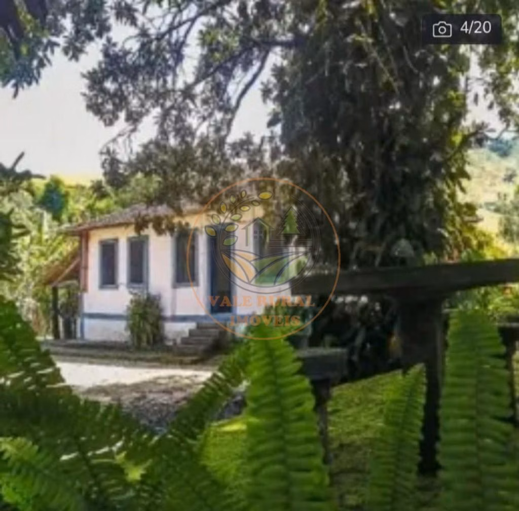 Sítio à venda de 37 ha em Cruzeiro, SP