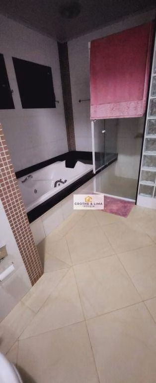 Sítio de 11 ha em Jacareí, SP