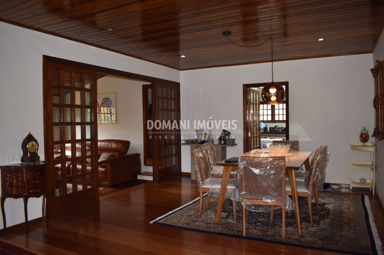 House of 1,430 m² in Campos do Jordão, SP, Brazil