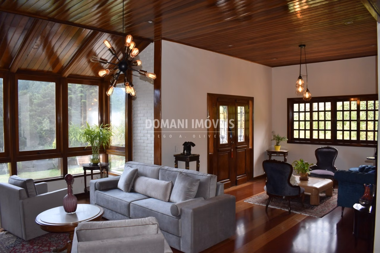 House of 1,430 m² in Campos do Jordão, SP, Brazil