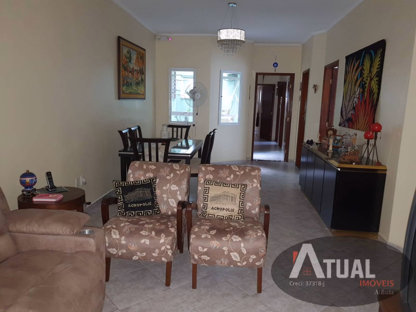 Casa de 245 m² em Atibaia, SP