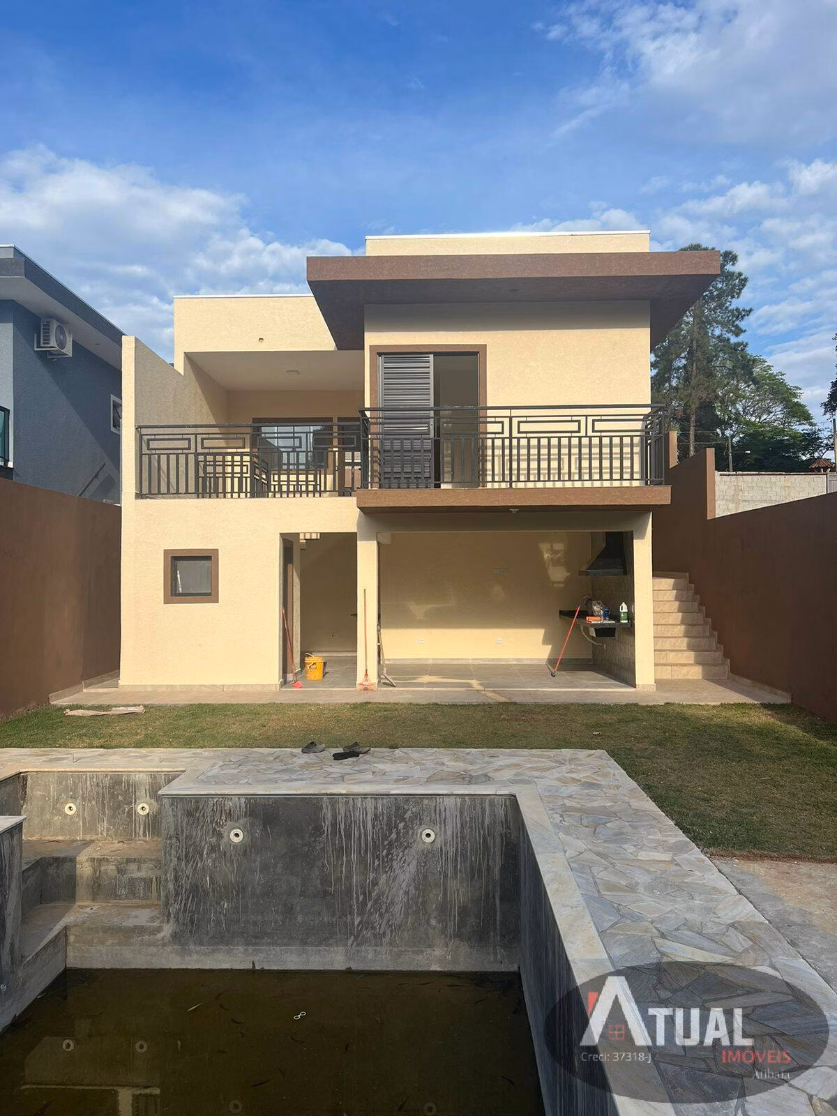 Casa de 500 m² em Mairiporã, SP