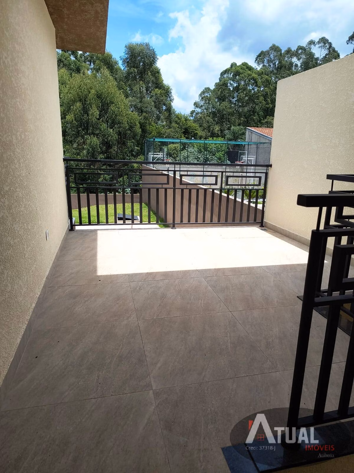 Casa de 500 m² em Mairiporã, SP