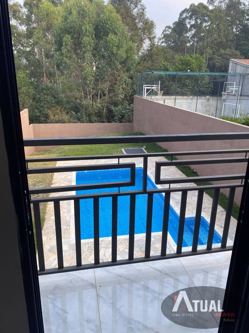 Casa de 500 m² em Mairiporã, SP