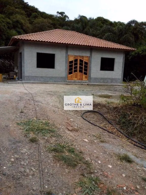 Sítio de 2 ha em Jacareí, SP
