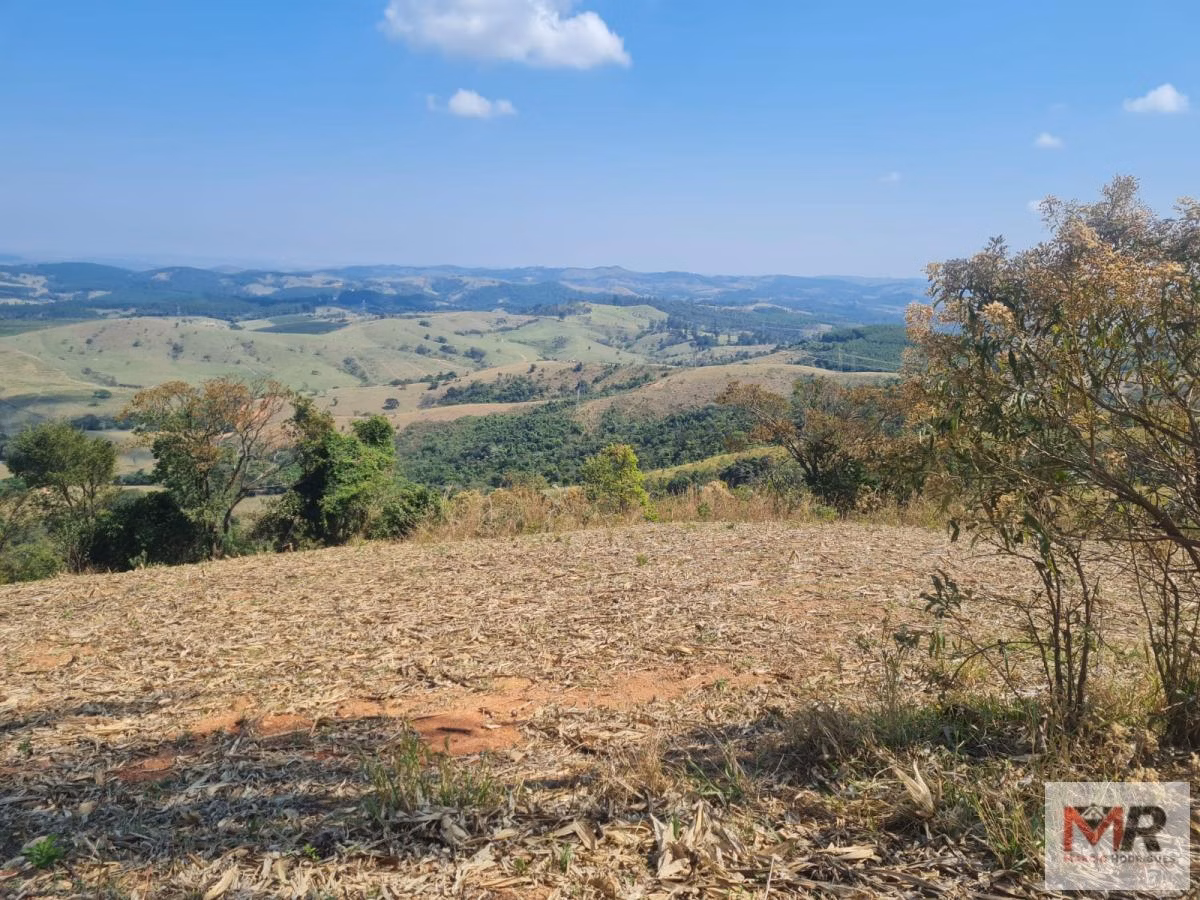 Fazenda de 417 ha em Jacutinga, MG