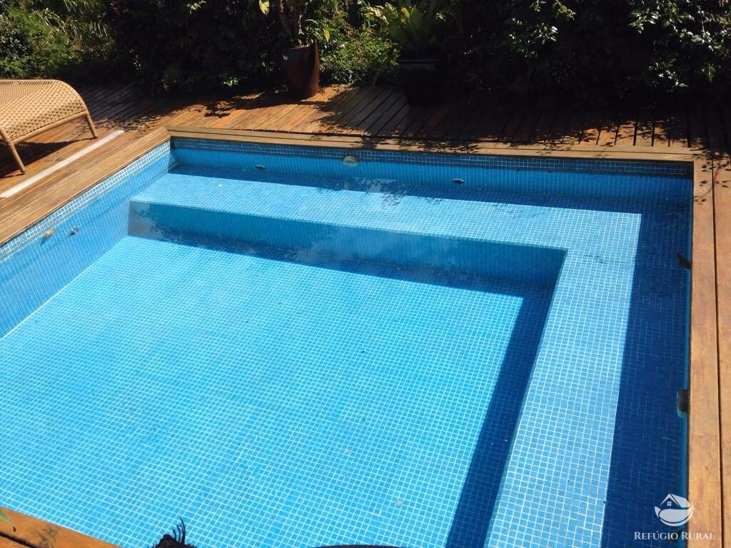 Sítio de 3 ha em São José dos Campos, SP