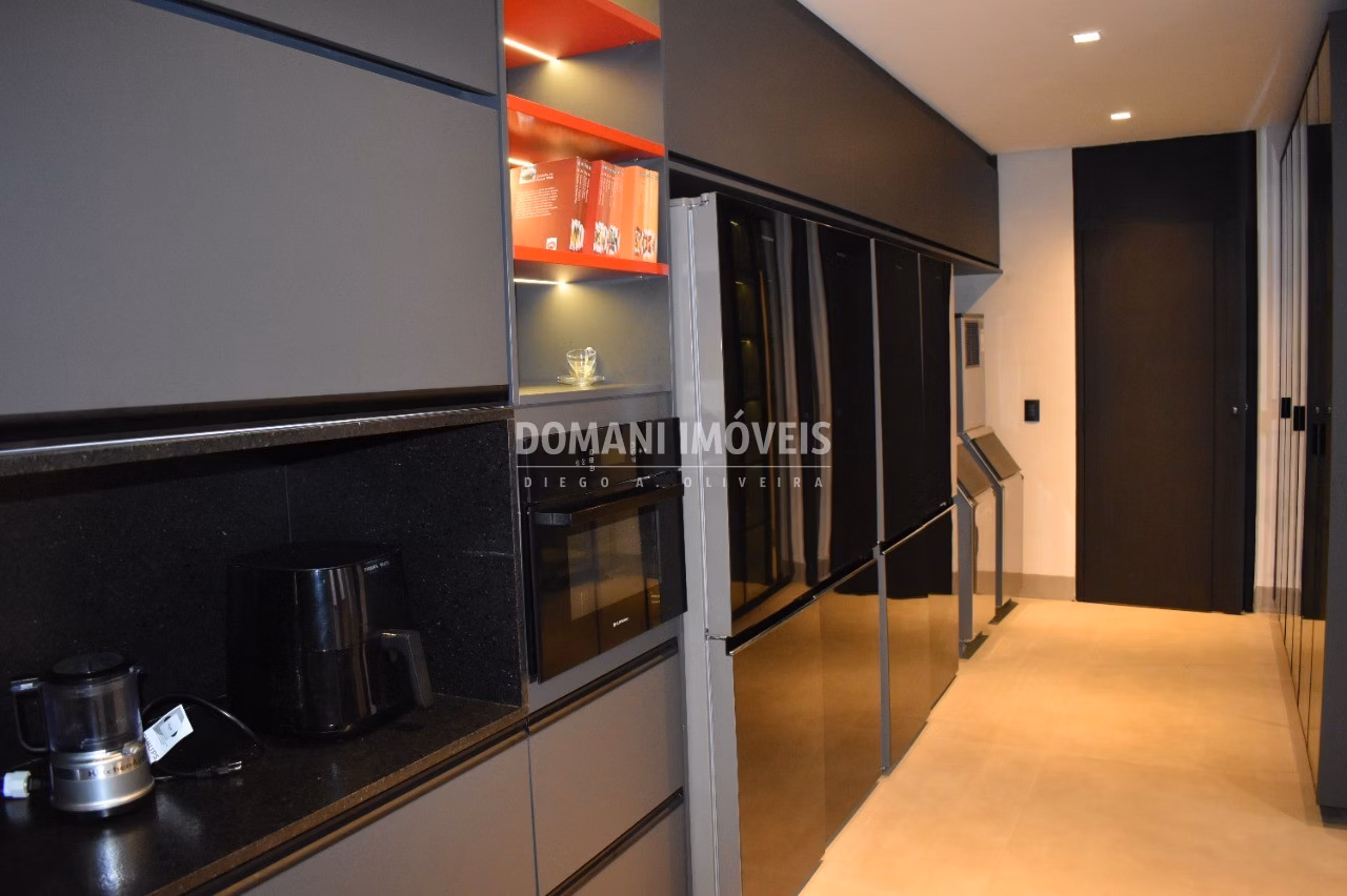 Casa de 6.610 m² em Campos do Jordão, SP