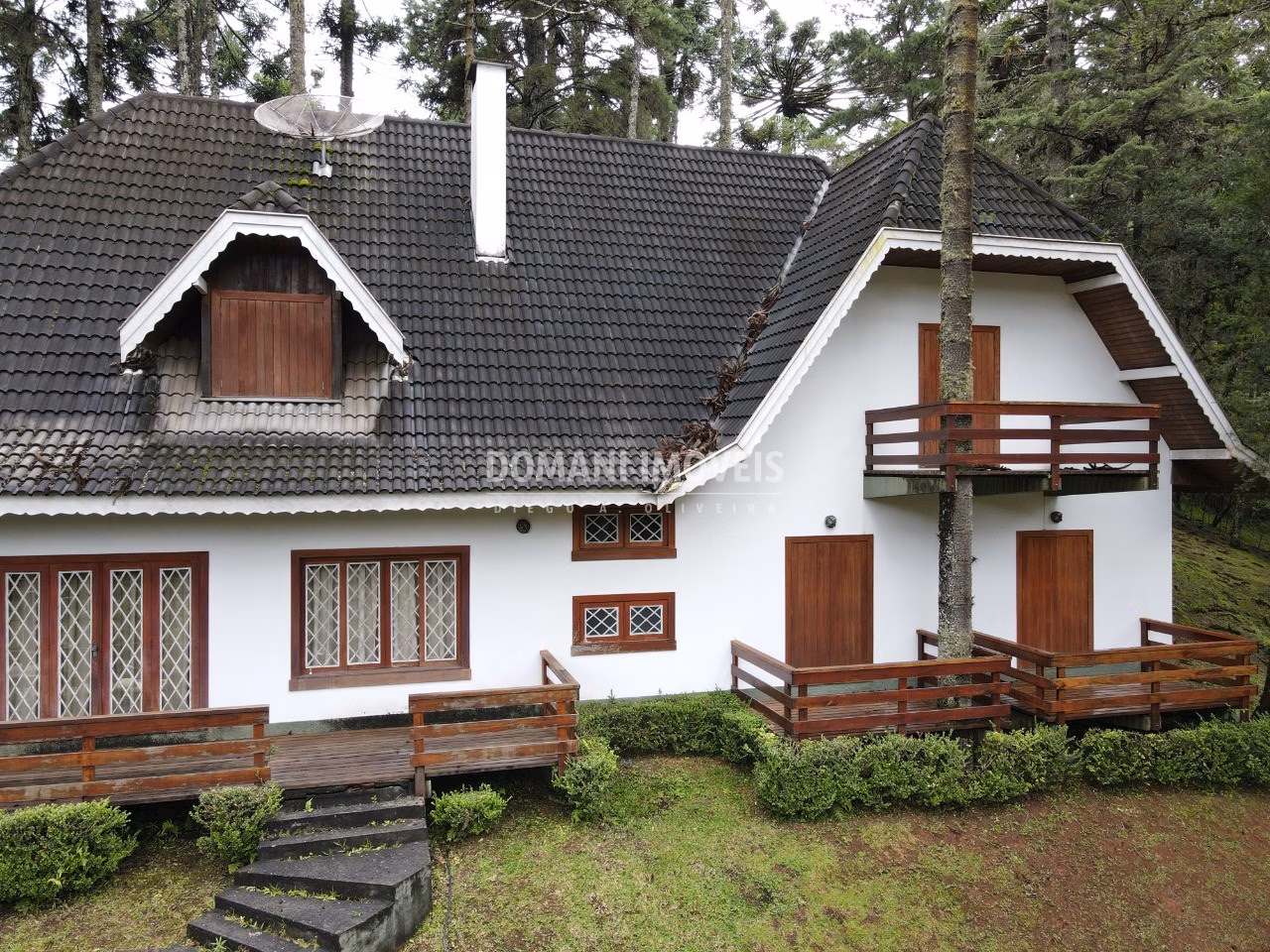 House of 2,030 m² in Campos do Jordão, SP, Brazil