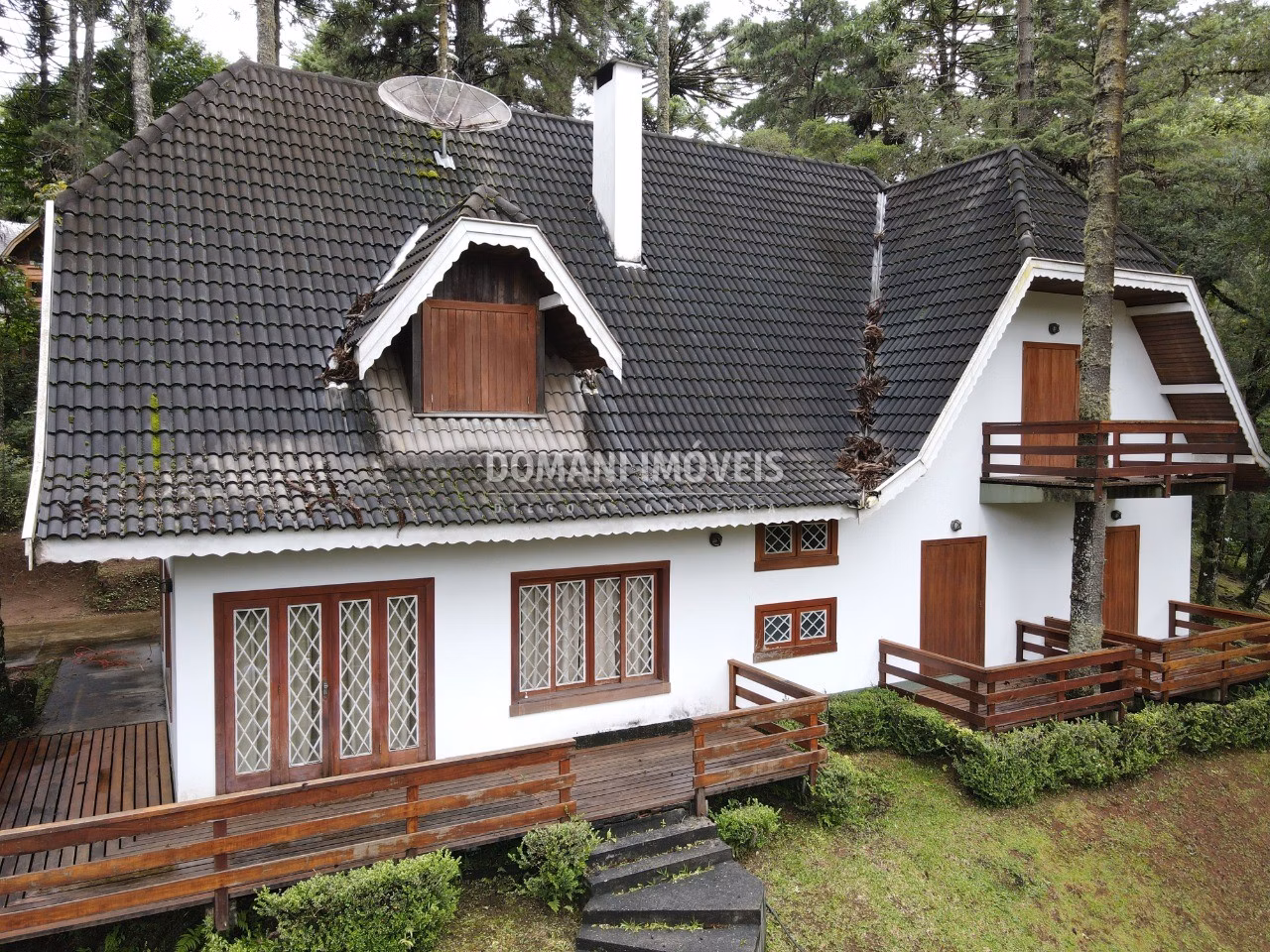House of 2,030 m² in Campos do Jordão, SP, Brazil