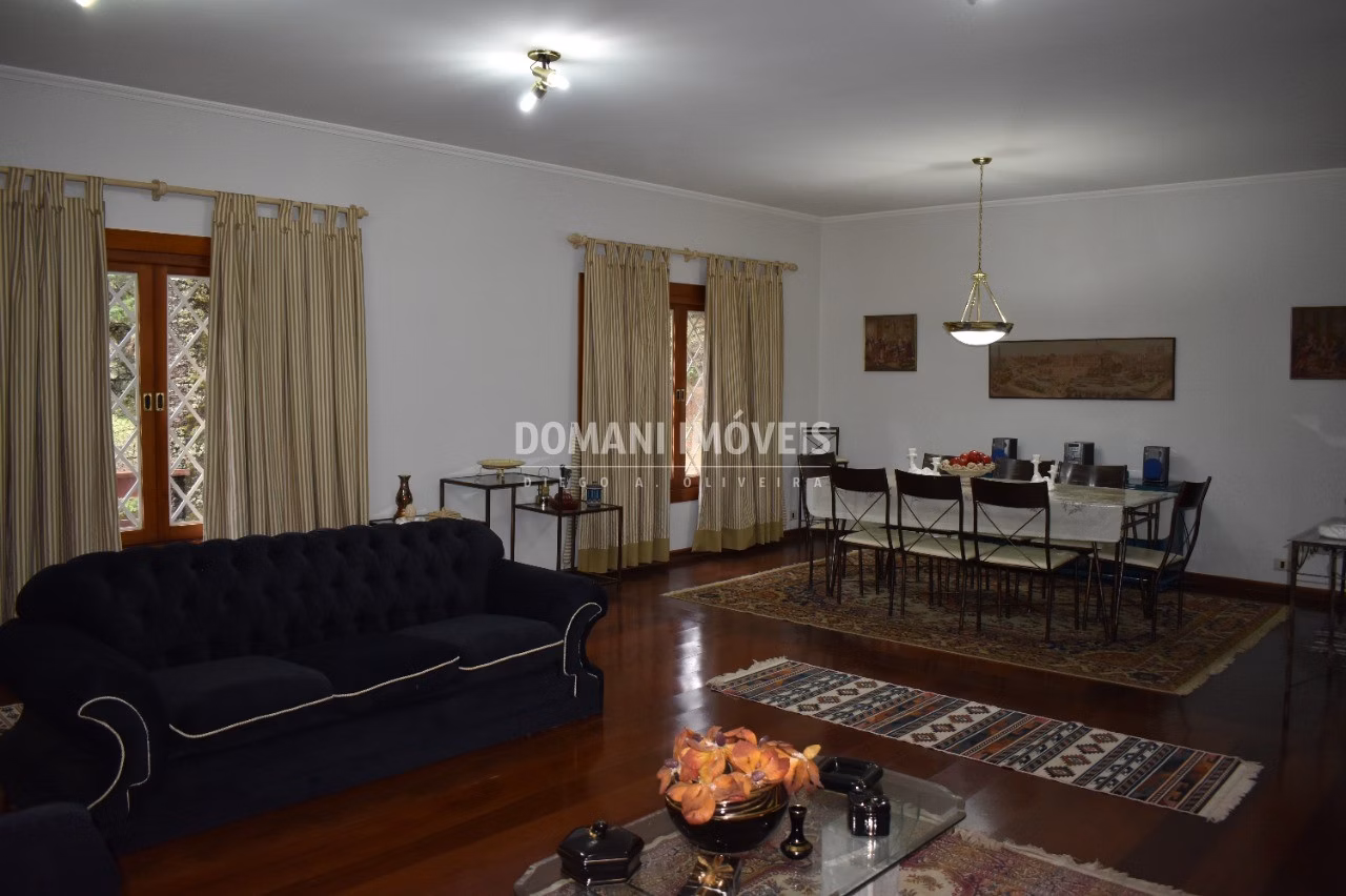 House of 2,030 m² in Campos do Jordão, SP, Brazil