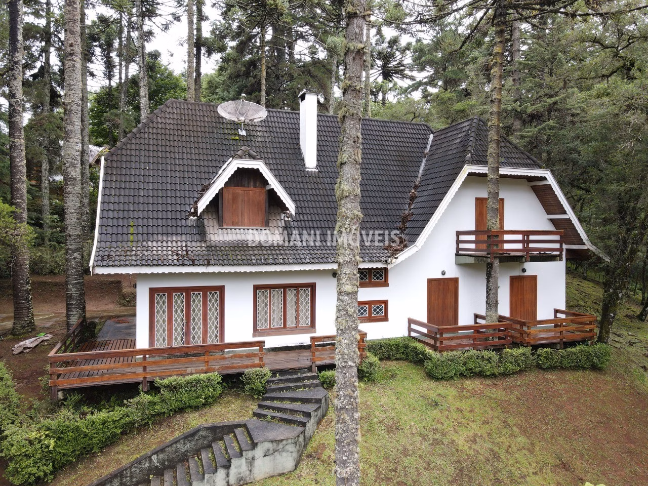House of 2,030 m² in Campos do Jordão, SP, Brazil
