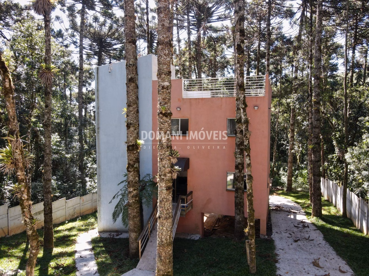 House of 1,110 m² in Campos do Jordão, SP, Brazil