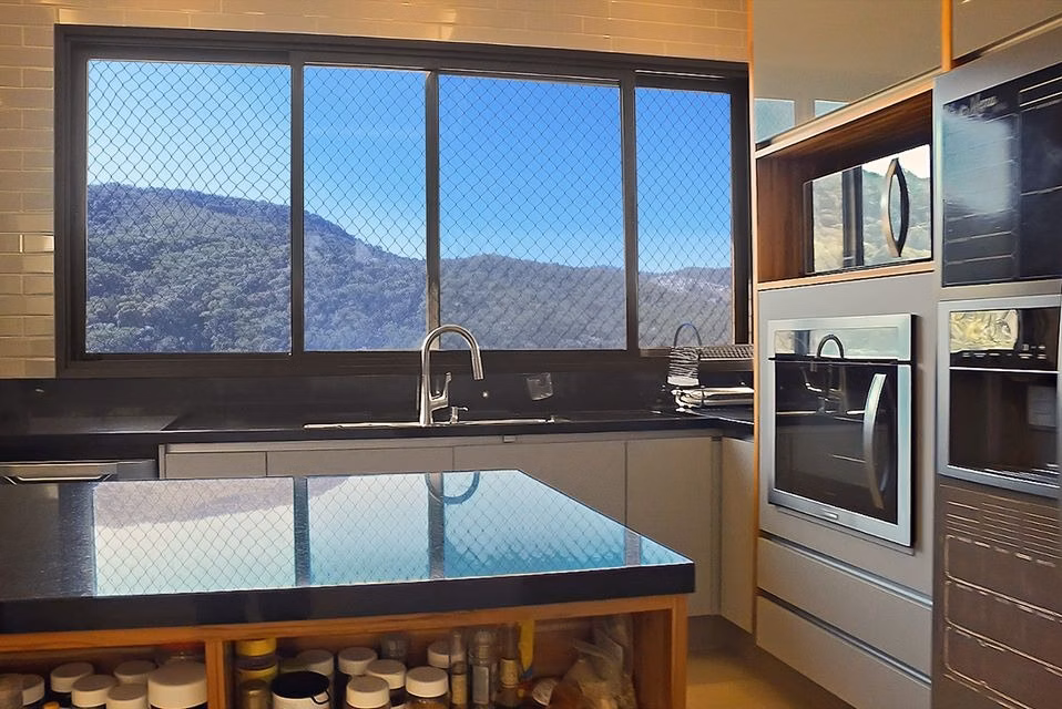 Casa de 495 m² em Santana de Parnaíba, SP