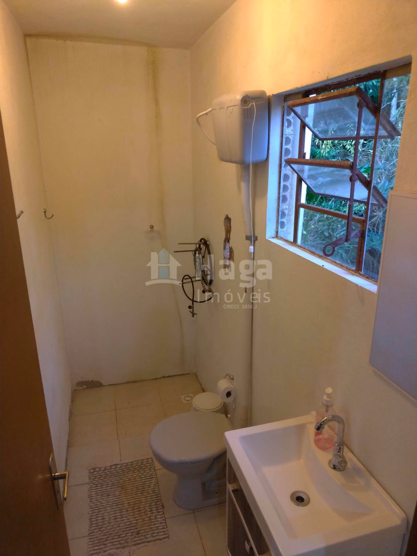 Casa de 375 m² em Guabiruba, SC