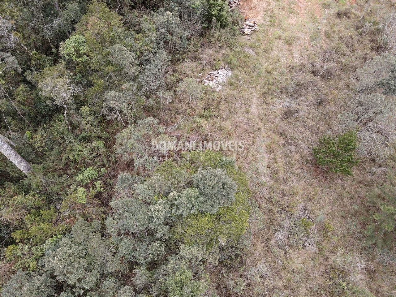 Plot of 2,400 m² in Campos do Jordão, SP, Brazil