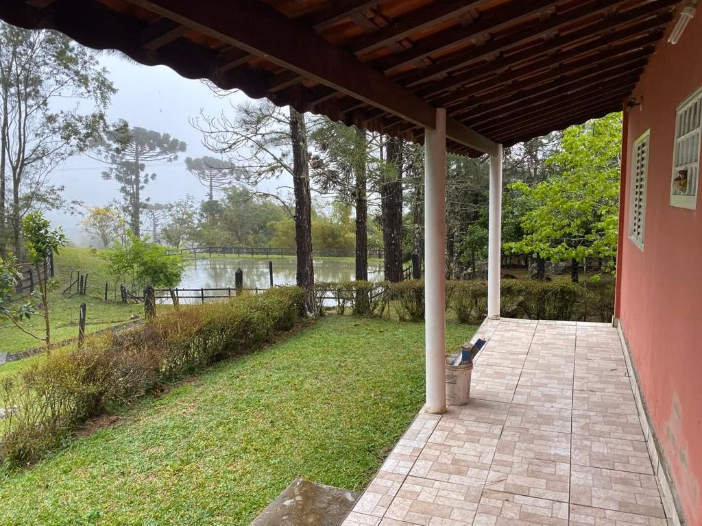 Sítio de 2 ha em Piquete, SP