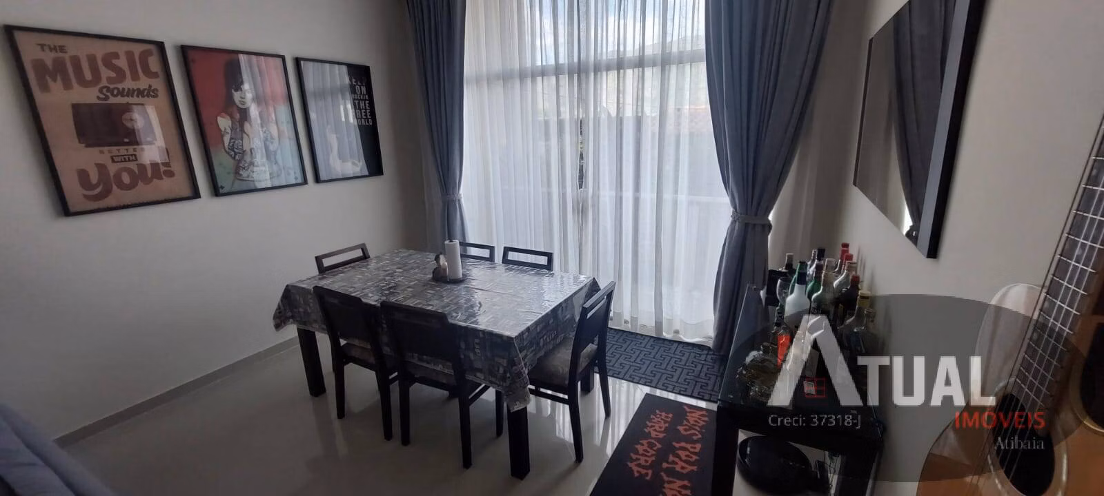 Casa de 136 m² em Atibaia, SP