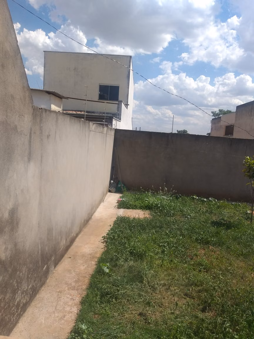 Casa de 300 m² em Paulínia, SP