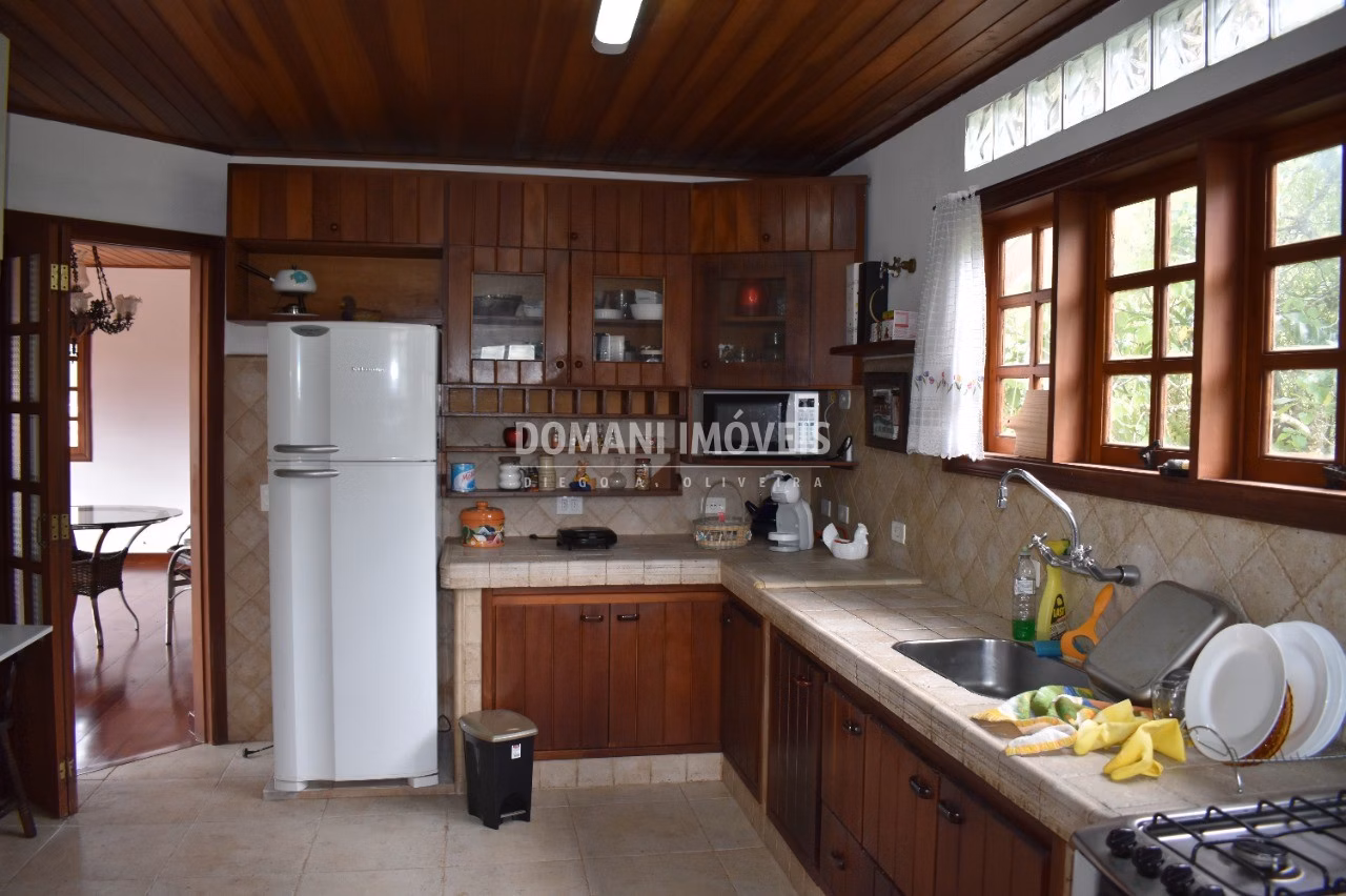 House of 698 m² in Campos do Jordão, SP, Brazil