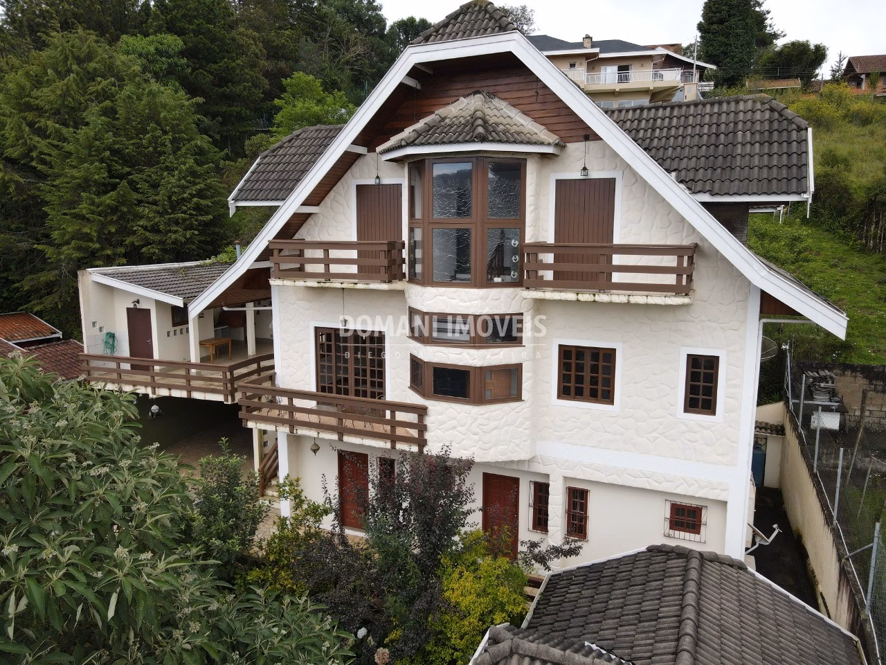 House of 698 m² in Campos do Jordão, SP, Brazil